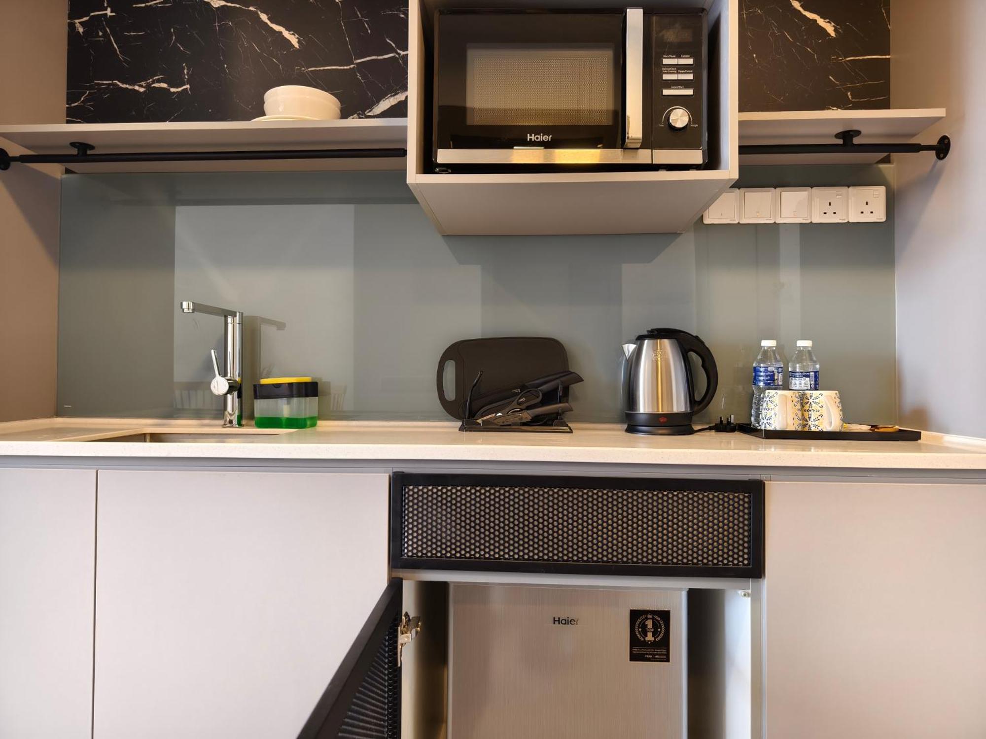 Mossaz Suites Empire City By Starwood Petaling Jaya Exteriör bild