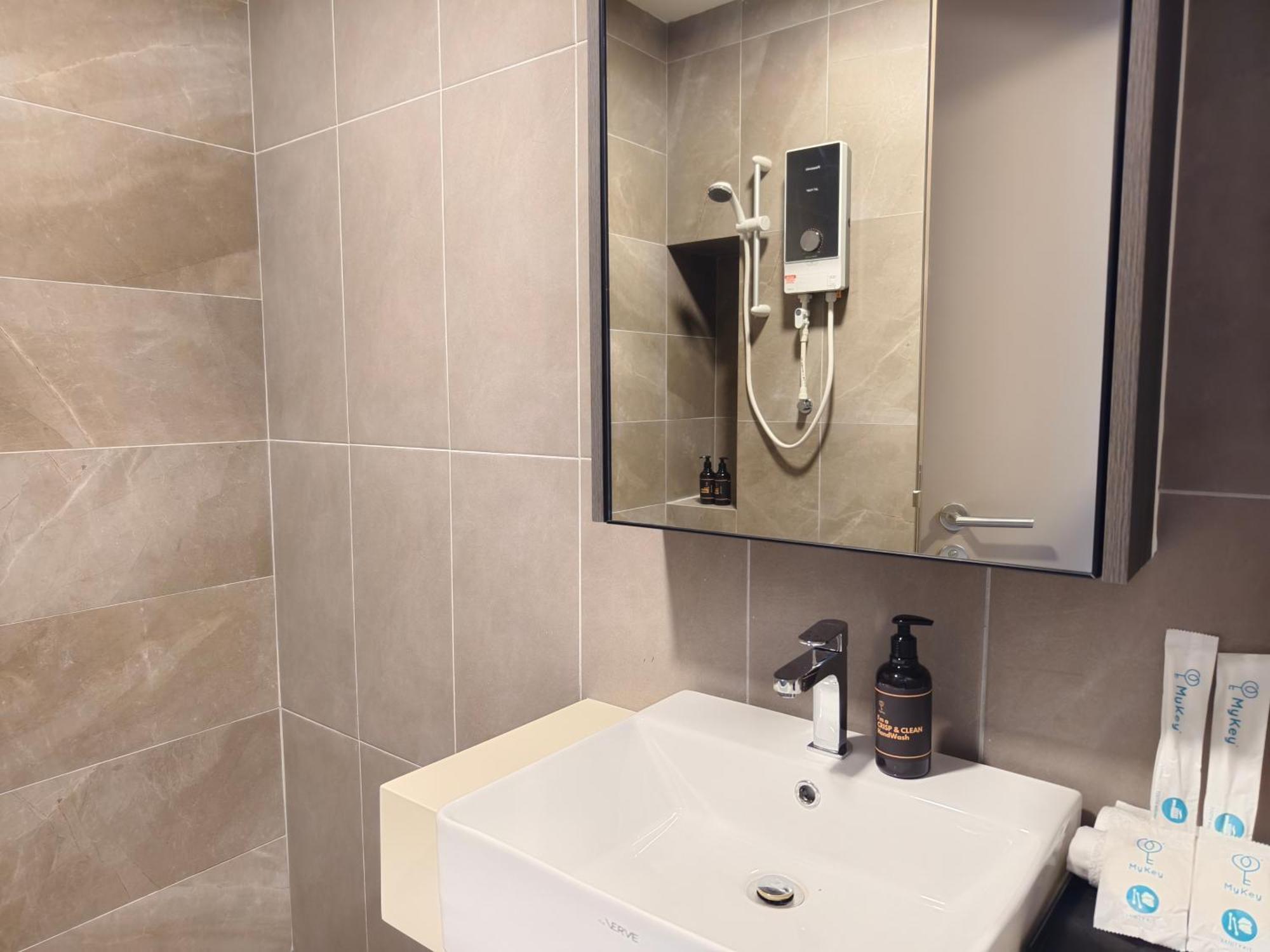 Mossaz Suites Empire City By Starwood Petaling Jaya Exteriör bild